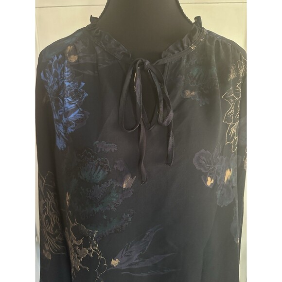 Carolina Belle Blouse Black Floral Print Lightweight Bell Sleeve Tie Neck Sz SP - Picture 2 of 7